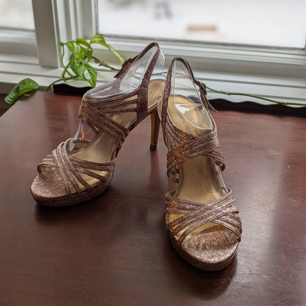 Papell Studio (Adrianna Papell) Gold With Silver Accents Strappy Heels